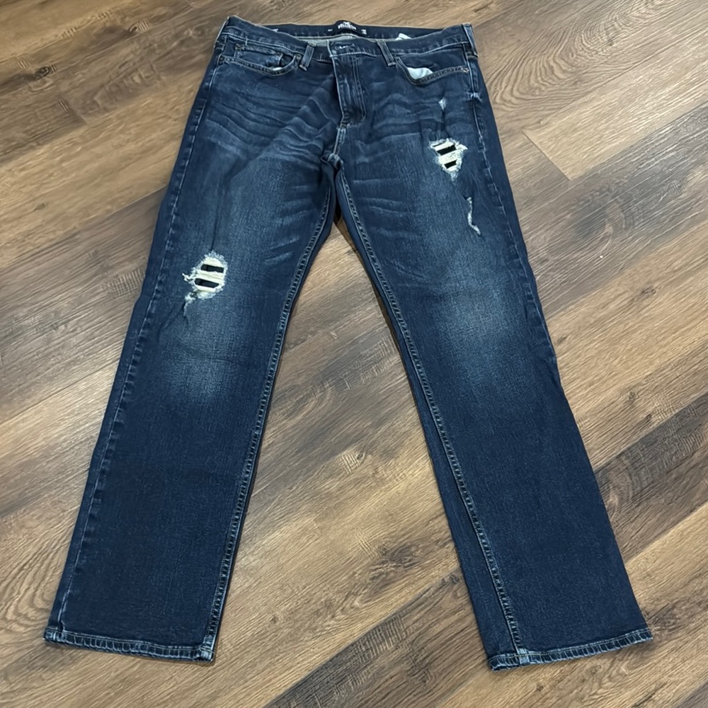 Hollister classic straight Men's Distressed Blue Jeans